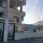 Area Domus فندق مبيت وإفطار 4*
