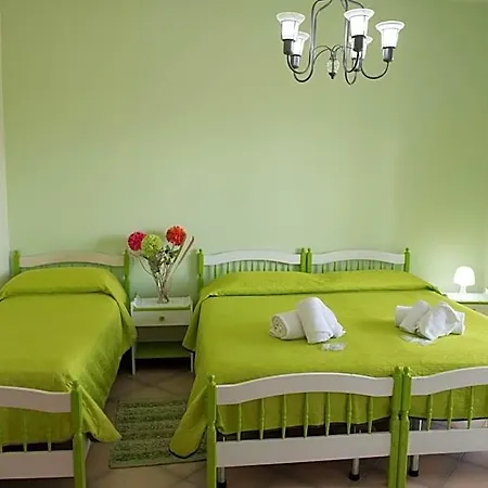 Bed & Breakfast Area Domus 4*