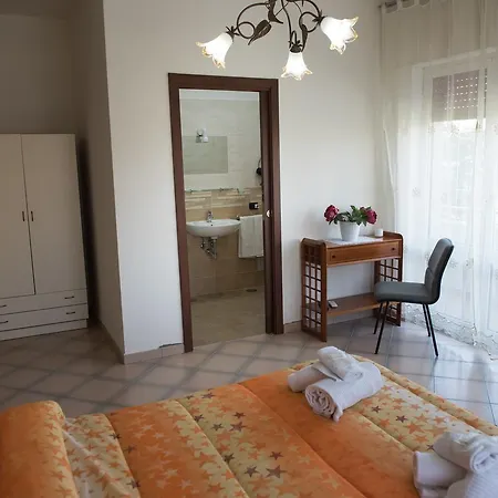 Area Domus فندق مبيت وإفطار 2*