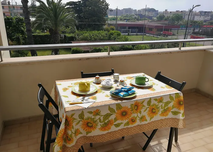 Area Domus לינה וארוחת בוקר