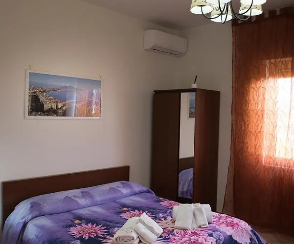 Area Domus לינה וארוחת בוקר