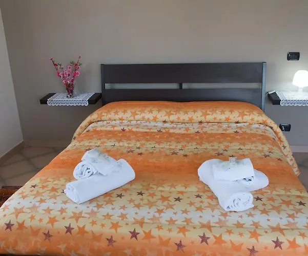 לינה וארוחת בוקר Area Domus